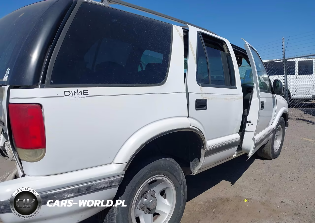 1997 Chevrolet Blazer Ls VIN:1GNCS13W0V2194318 - 12