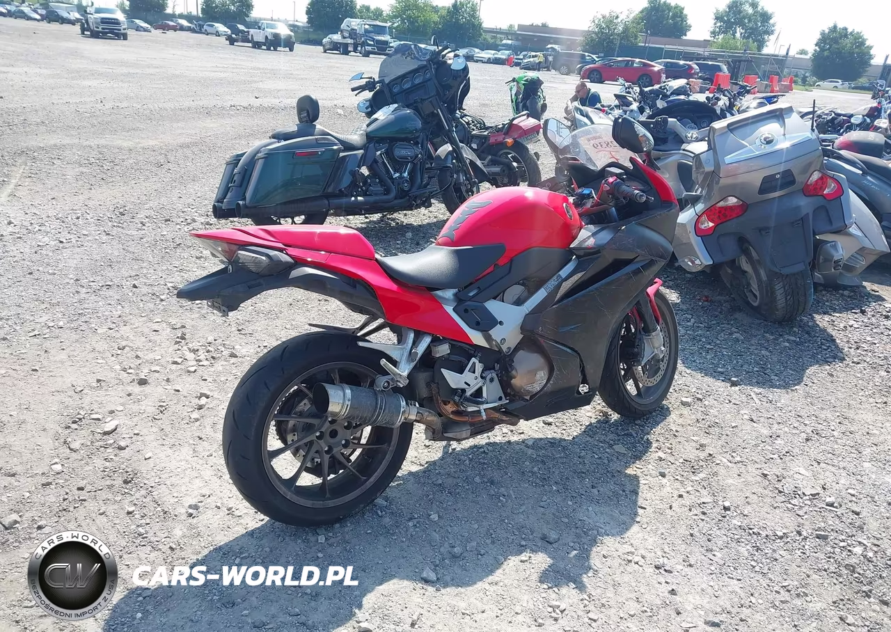 2014 Honda Vfr800 F VIN:JH2RC7911EK000417 - 4