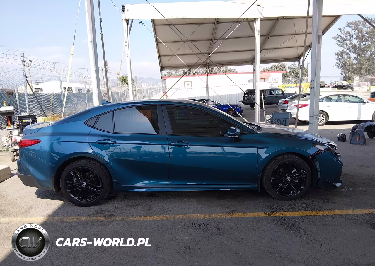 2025 Toyota Camry Se VIN:4T1DAACK5SU618116 - 13