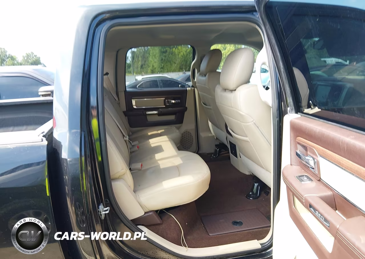 2016 Ram 1500 Laramie VIN:1C6RR6NT5GS154969 - 8