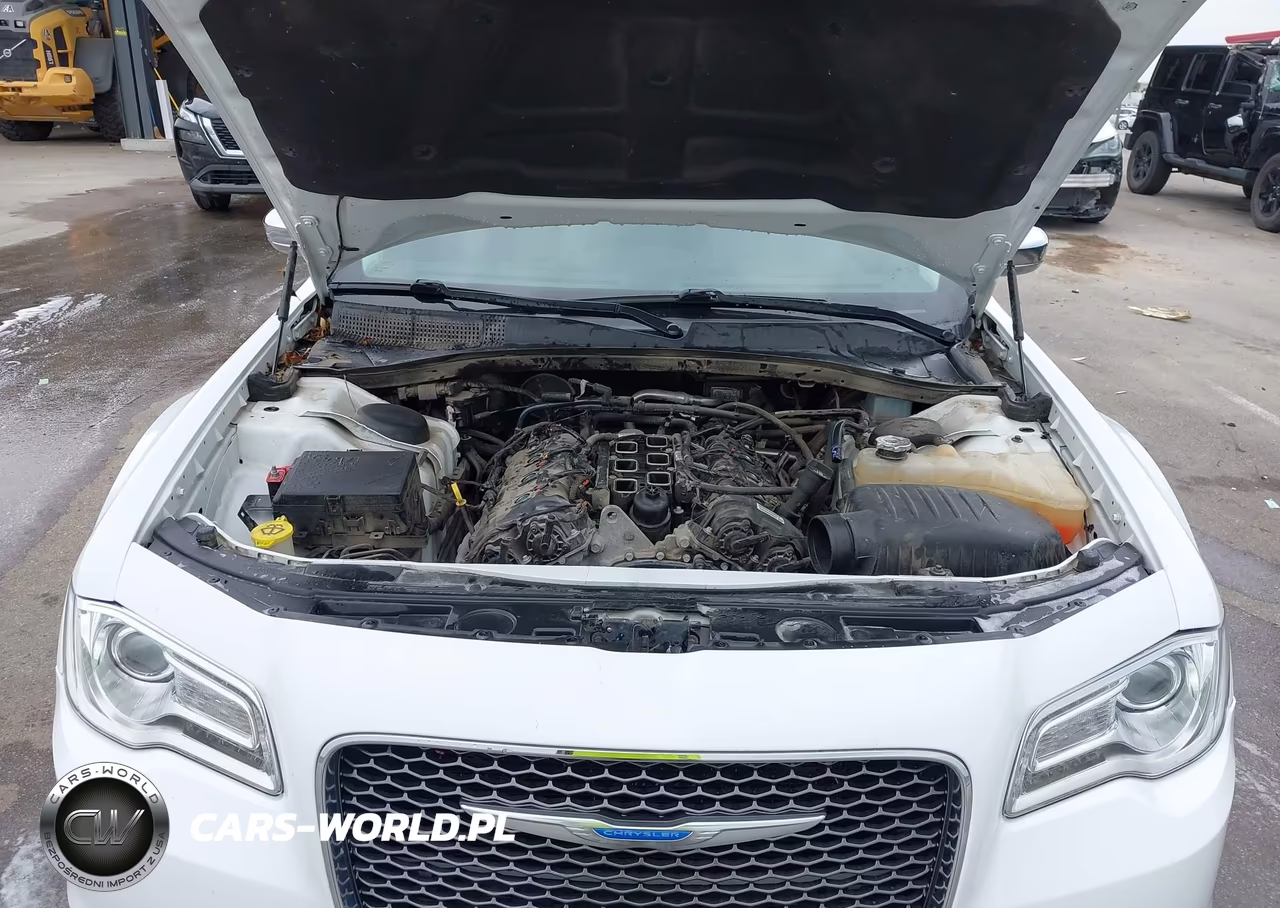 2018 Chrysler 300 Limited Awd VIN:2C3CCAKG5JH228999 - 10