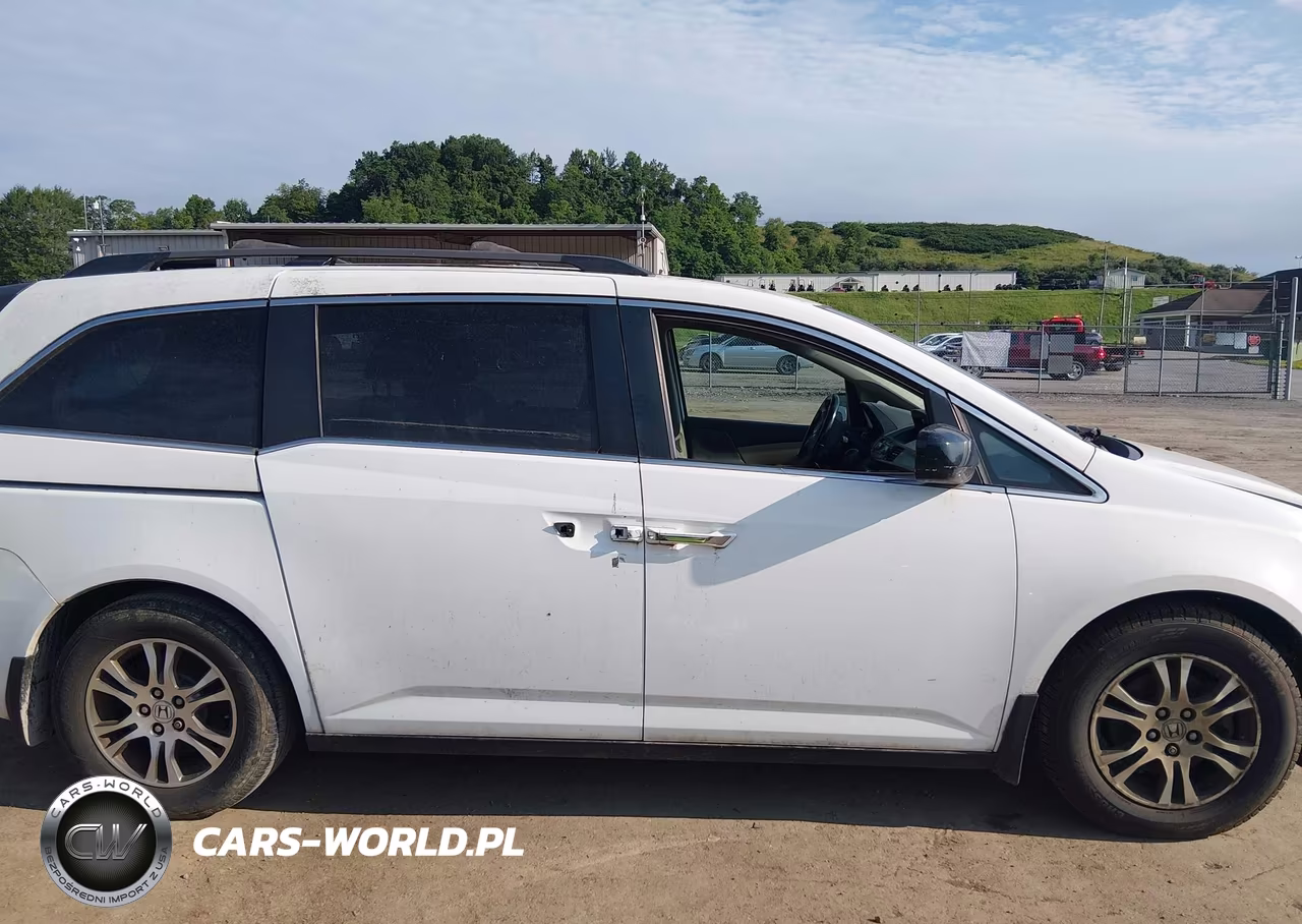 2013 Honda Odyssey Ex-L VIN:5FNRL5H67DB020547 - 13