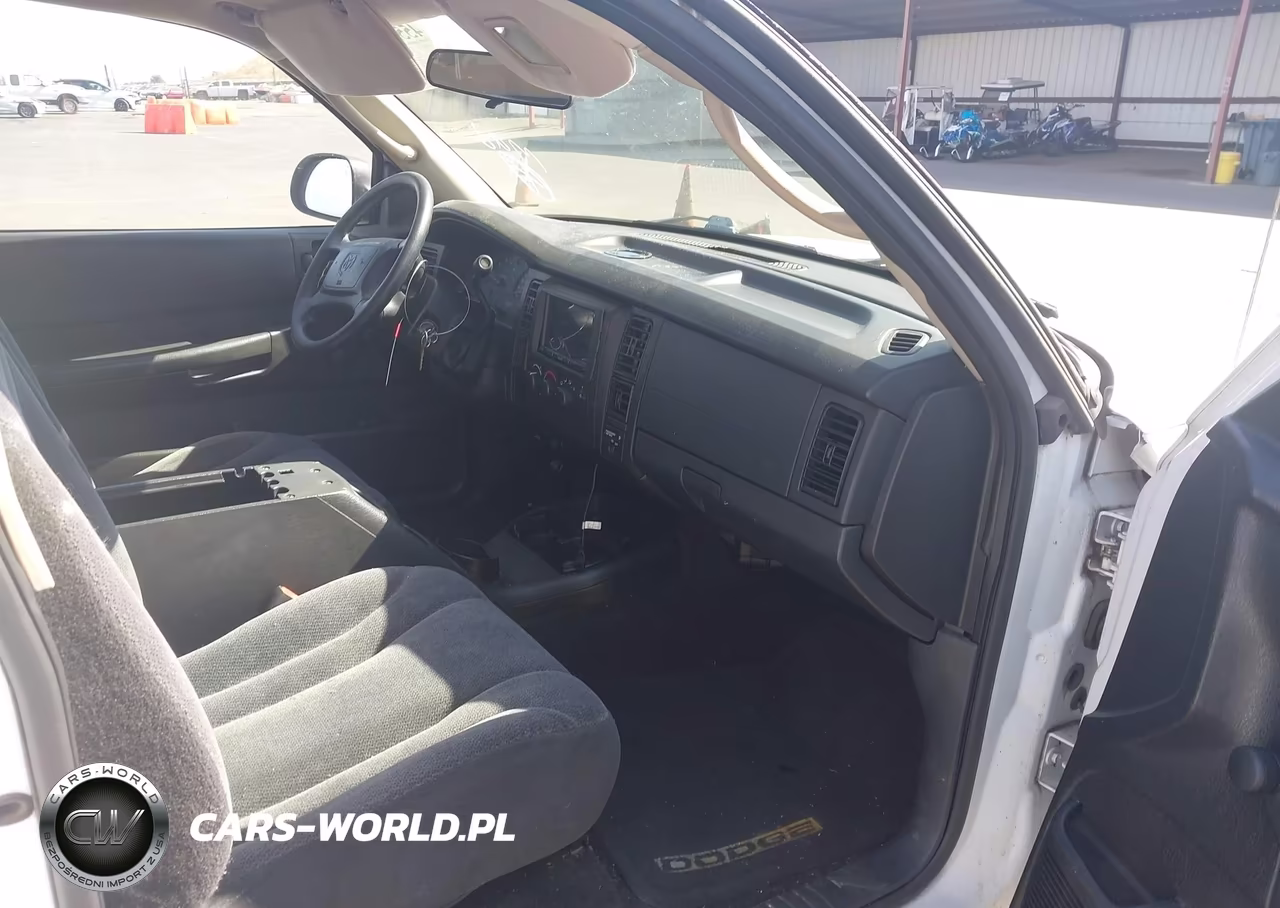 2003 Dodge Dakota VIN:1D7FL16X03S196323 - 5