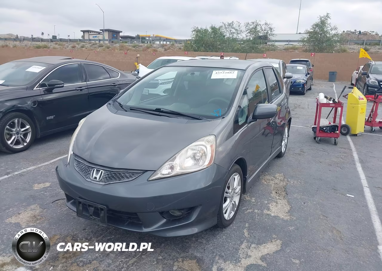 2011 Honda Fit Sport VIN:JHMGE8H56BC014340 - 2