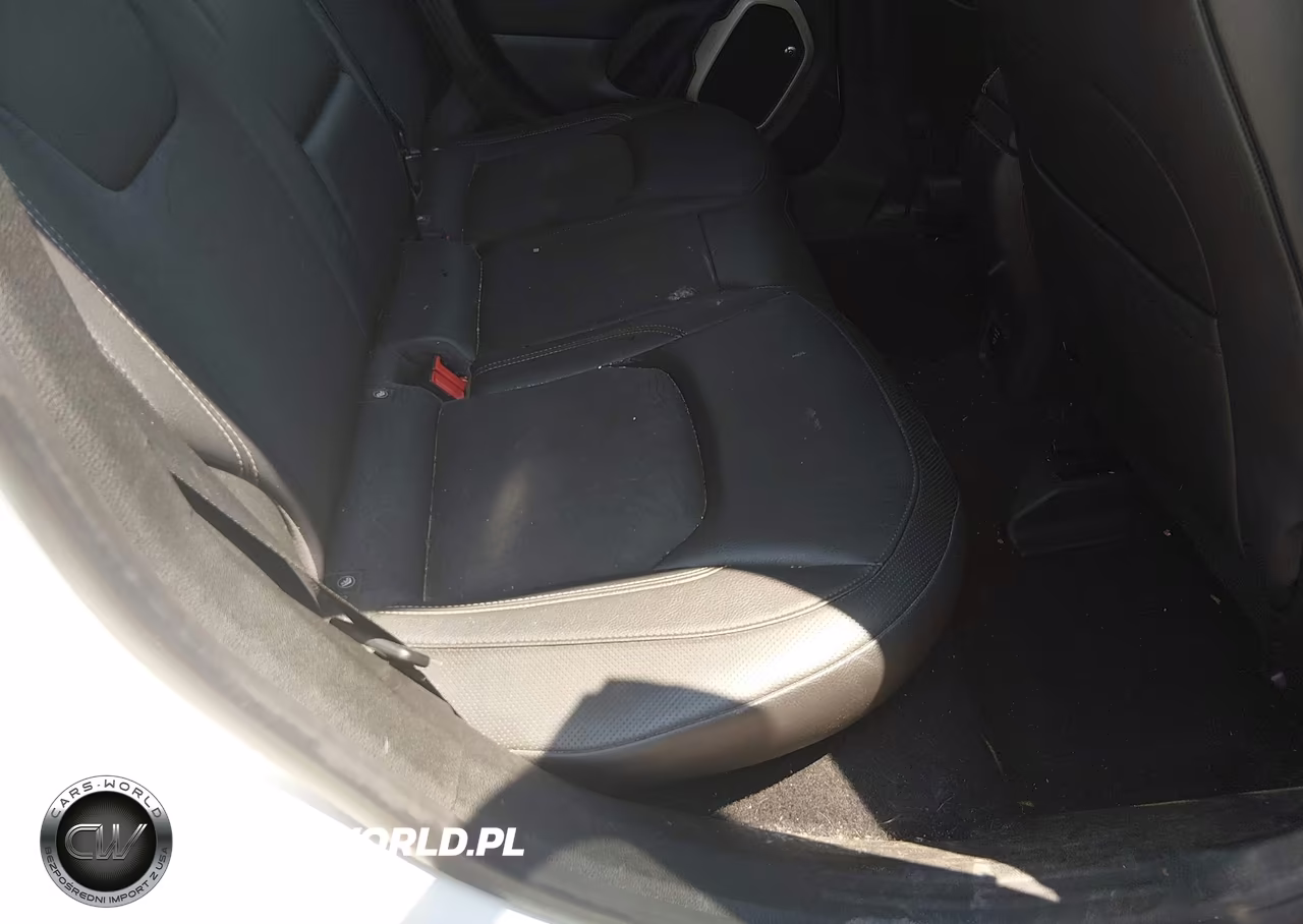 2017 Jeep Renegade Deserthawk VIN:ZACCJBCB7HPE92048 - 8