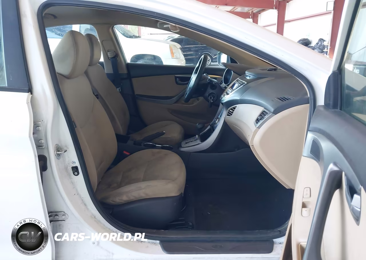 2011 Hyundai Elantra Gls VIN:5NPDH4AEXBH024744 - 5