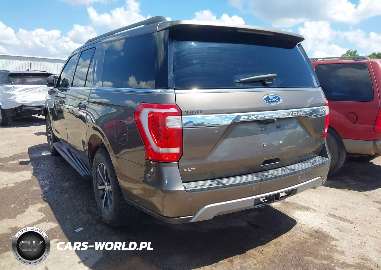 2019 Ford Expedition Max Xlt VIN:1FMJK1HT1KEA50135 - 3