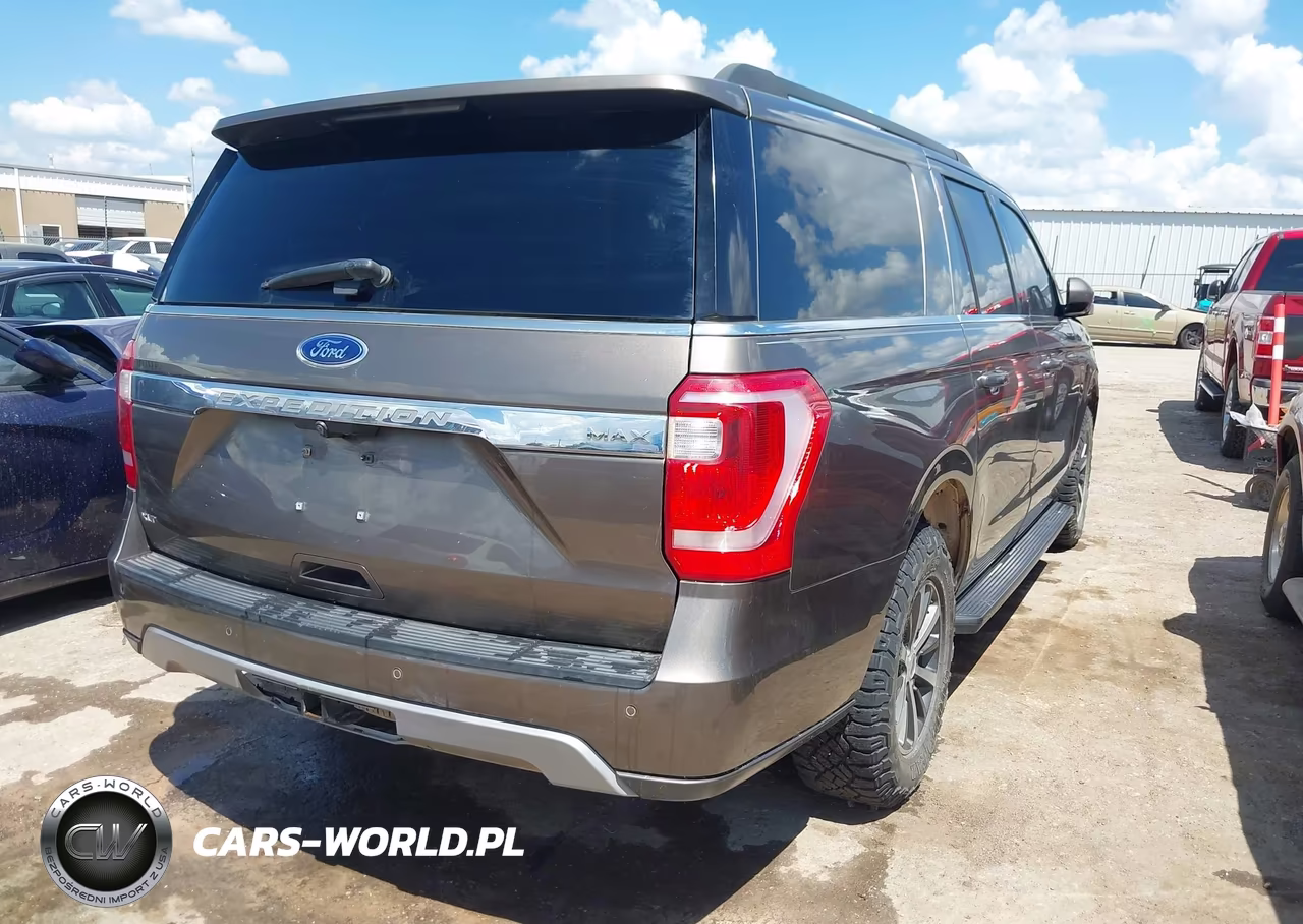 2019 Ford Expedition Max Xlt VIN:1FMJK1HT1KEA50135 - 4