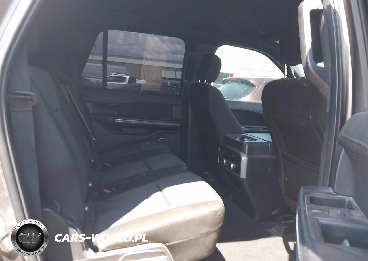 2019 Ford Expedition Max Xlt VIN:1FMJK1HT1KEA50135 - 8