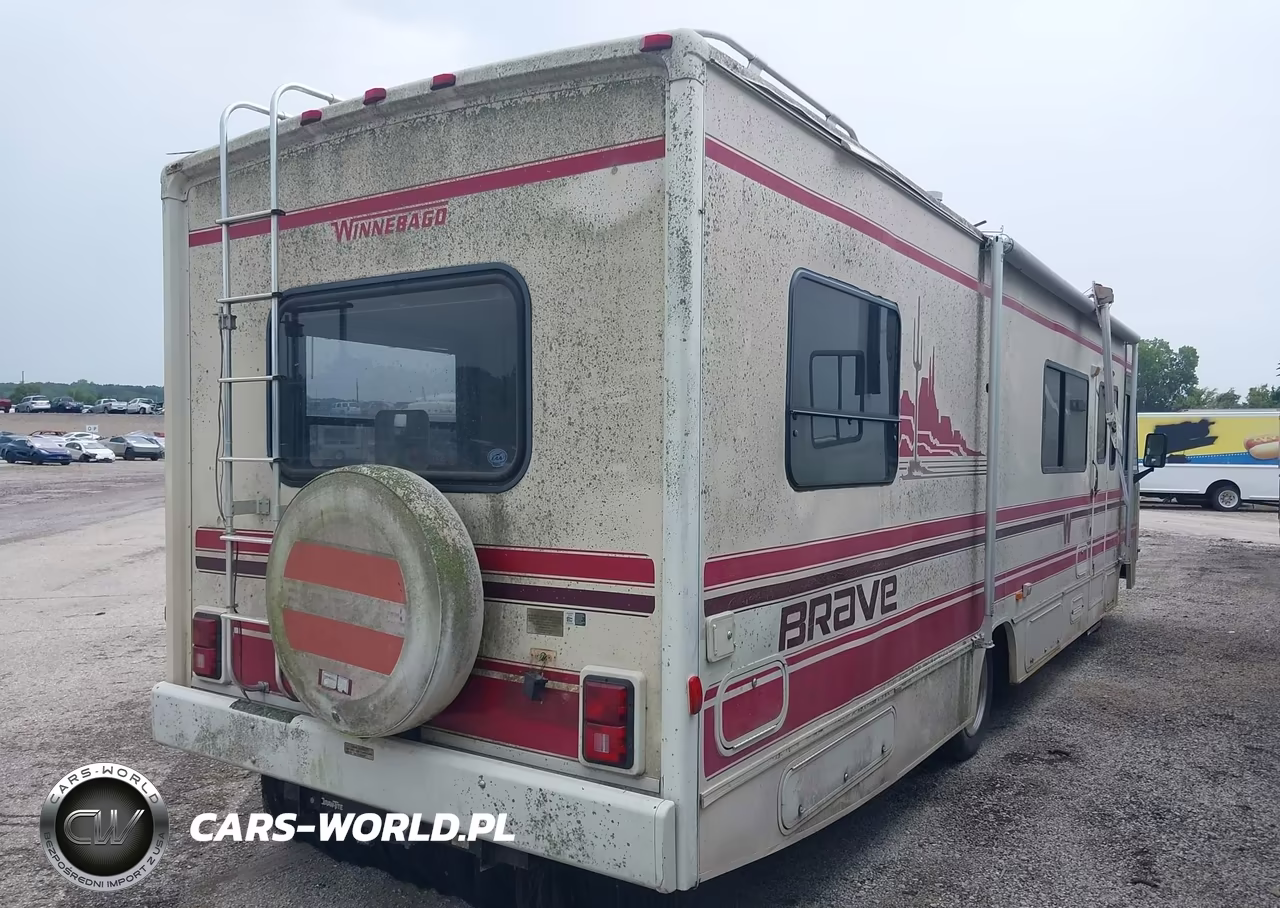 1992 Chevrolet P30 VIN:1GBKP37N9N3312979 - 4