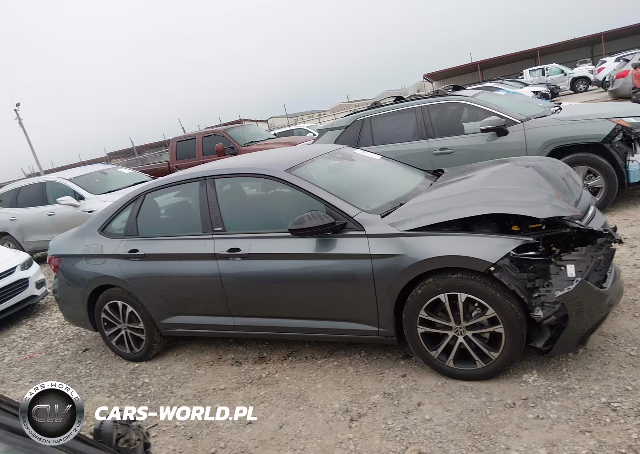 2025 Volkswagen Jetta 1.5T Sport VIN:3VWBX7BU9SM097158 - 13
