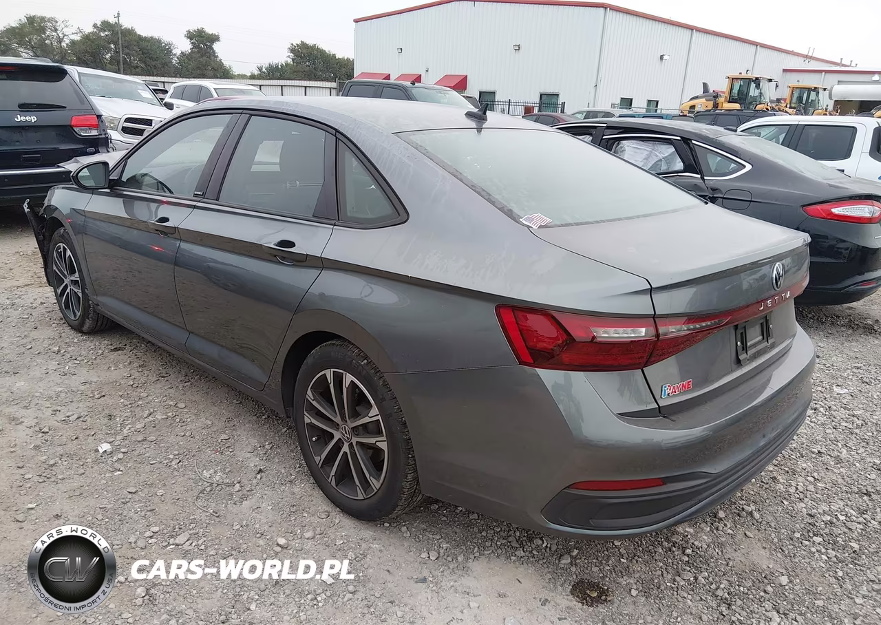 2025 Volkswagen Jetta 1.5T Sport VIN:3VWBX7BU9SM097158 - 3