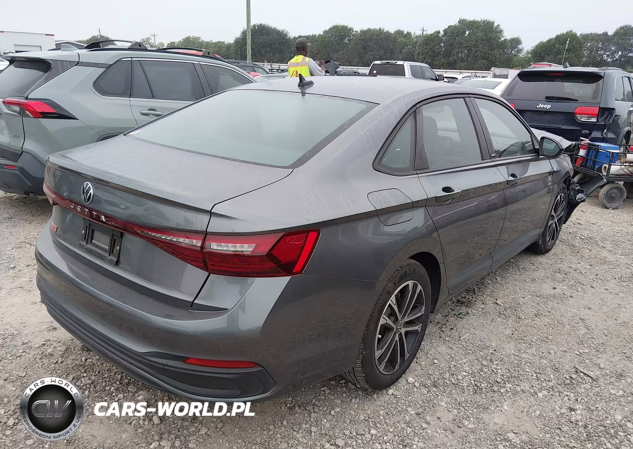 2025 Volkswagen Jetta 1.5T Sport VIN:3VWBX7BU9SM097158 - 4