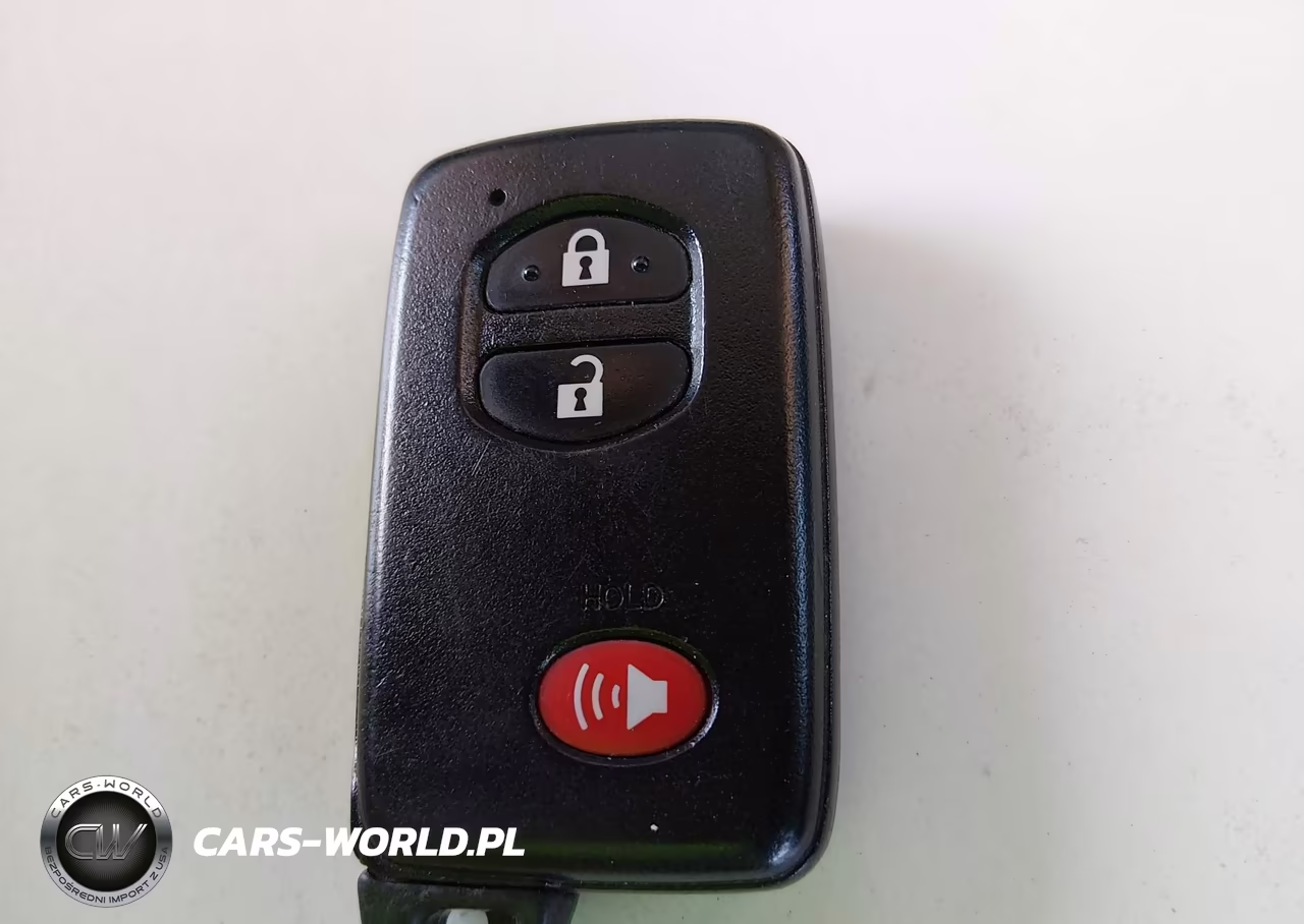 2011 Toyota Prius Two VIN:JTDKN3DU6B5365281 - 11