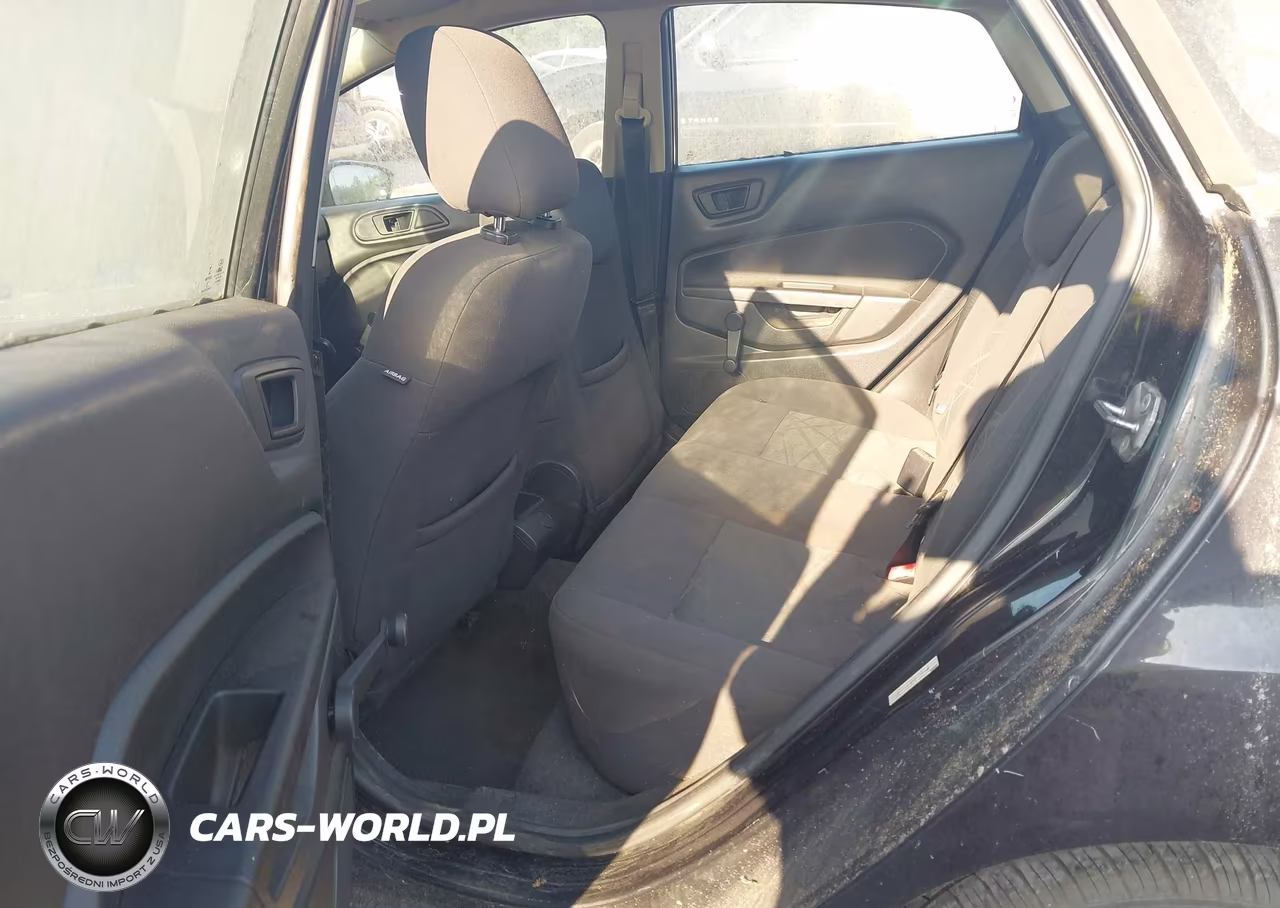2015 Ford Fiesta S VIN:3FADP4AJ9FM100489 - 8