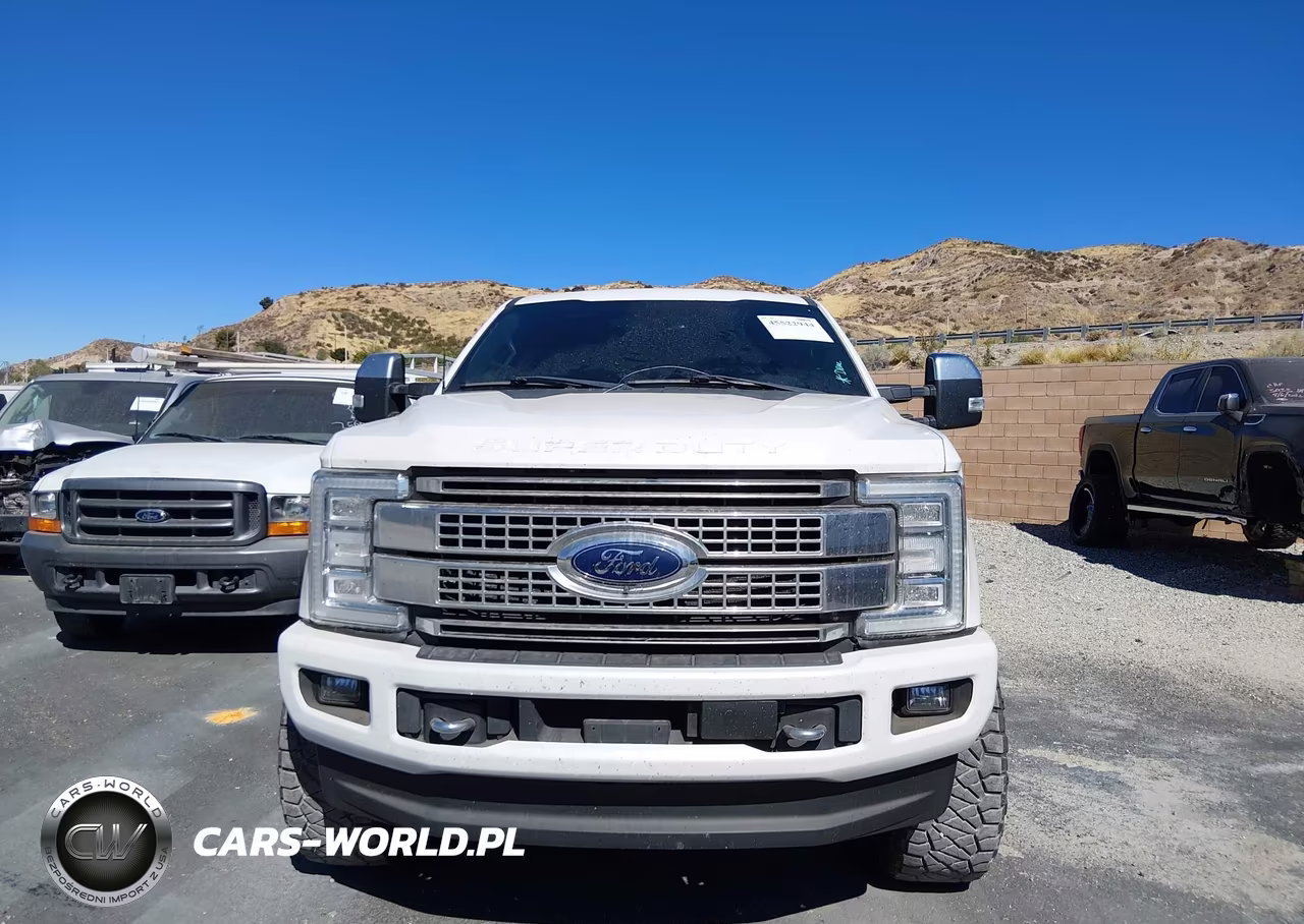 2018 Ford F-250 King Ranch-Lariat-Limited-Platinum-Xl-Xlt VIN:1FT7W2BT9JEB20321 - 13