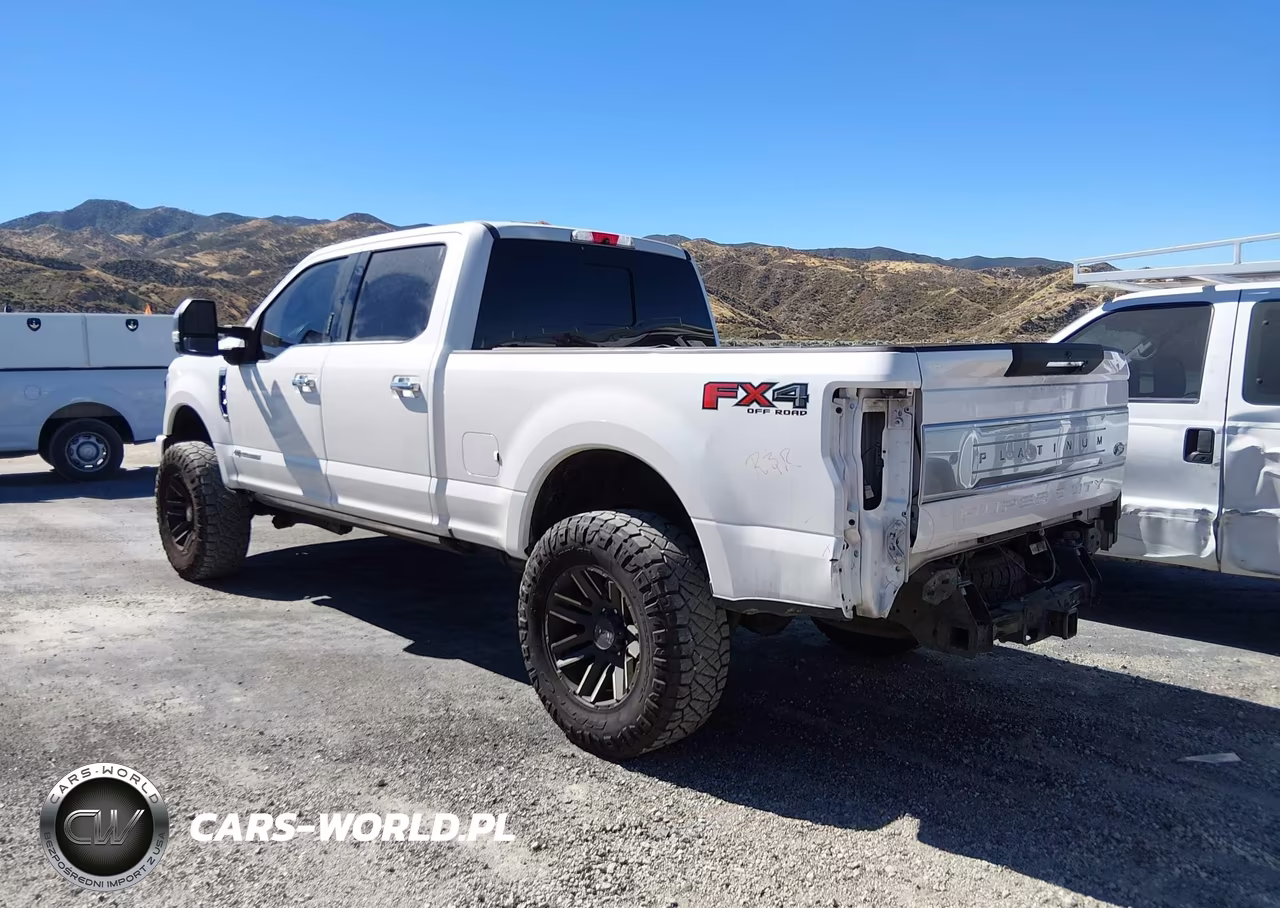 2018 Ford F-250 King Ranch-Lariat-Limited-Platinum-Xl-Xlt VIN:1FT7W2BT9JEB20321 - 3