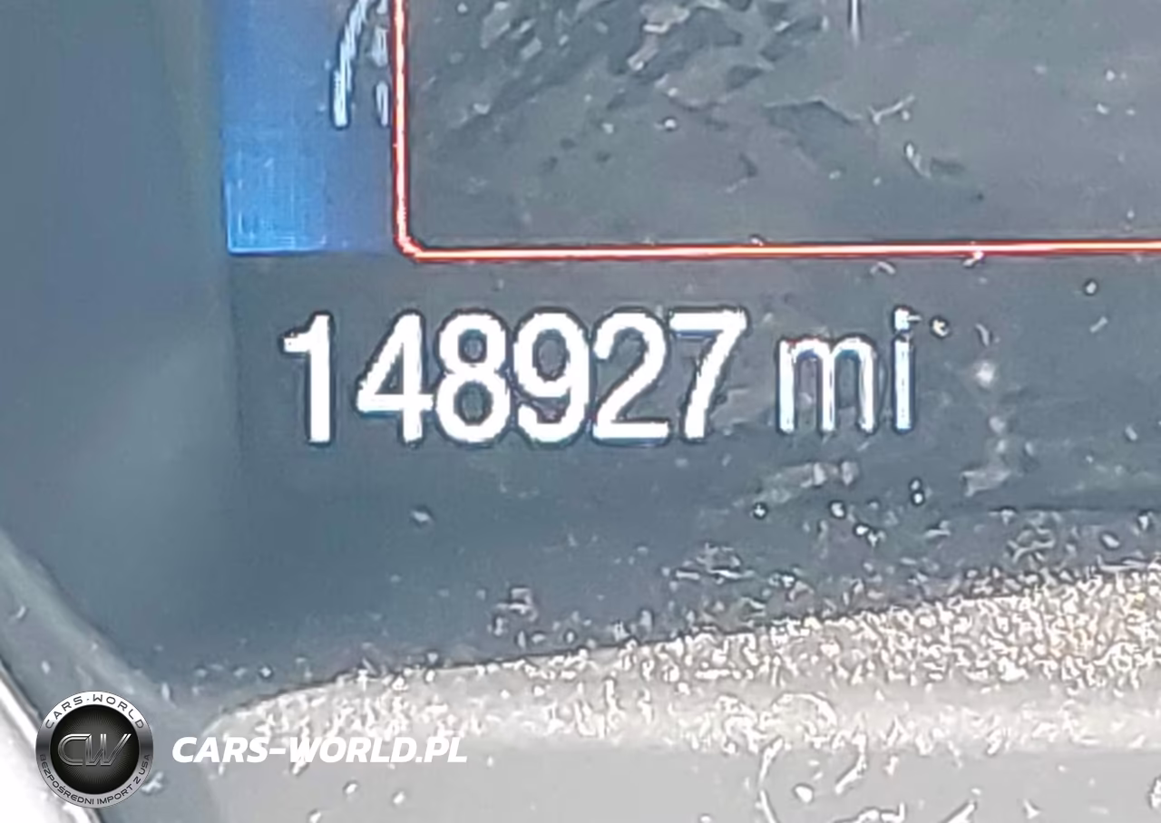 2017 Ford Escape Titanium VIN:1FMCU0JD8HUC19128 - 16