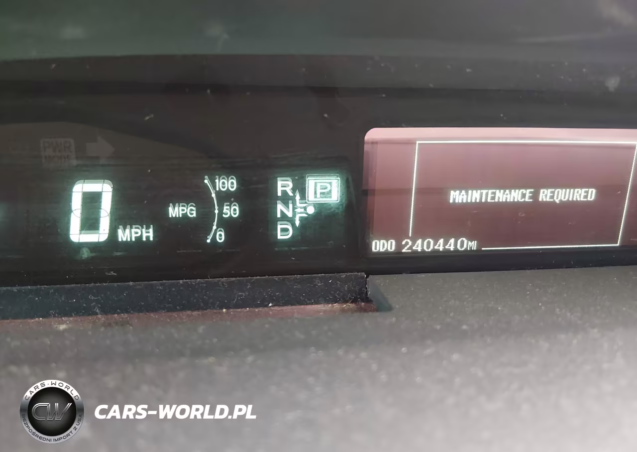 2013 Toyota Prius Two VIN:JTDKN3DU6D0352711 - 15