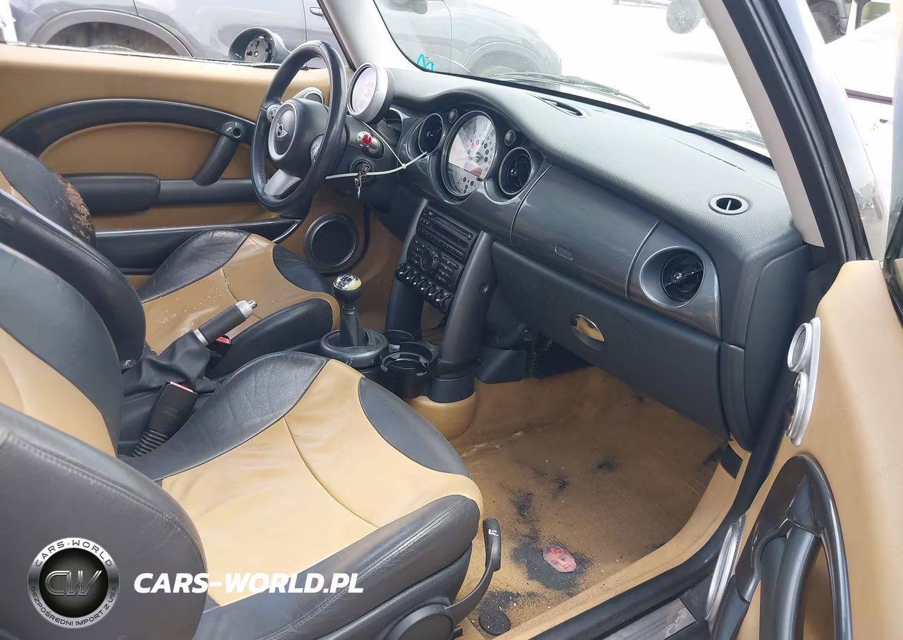 2004 Mini Cooper VIN:WMWRC33414TC52682 - 5