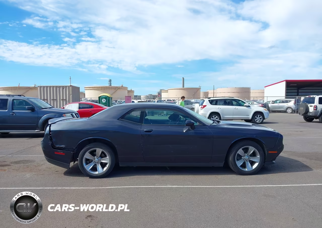2018 Dodge Challenger Sxt VIN:2C3CDZAG8JH237466 - 14