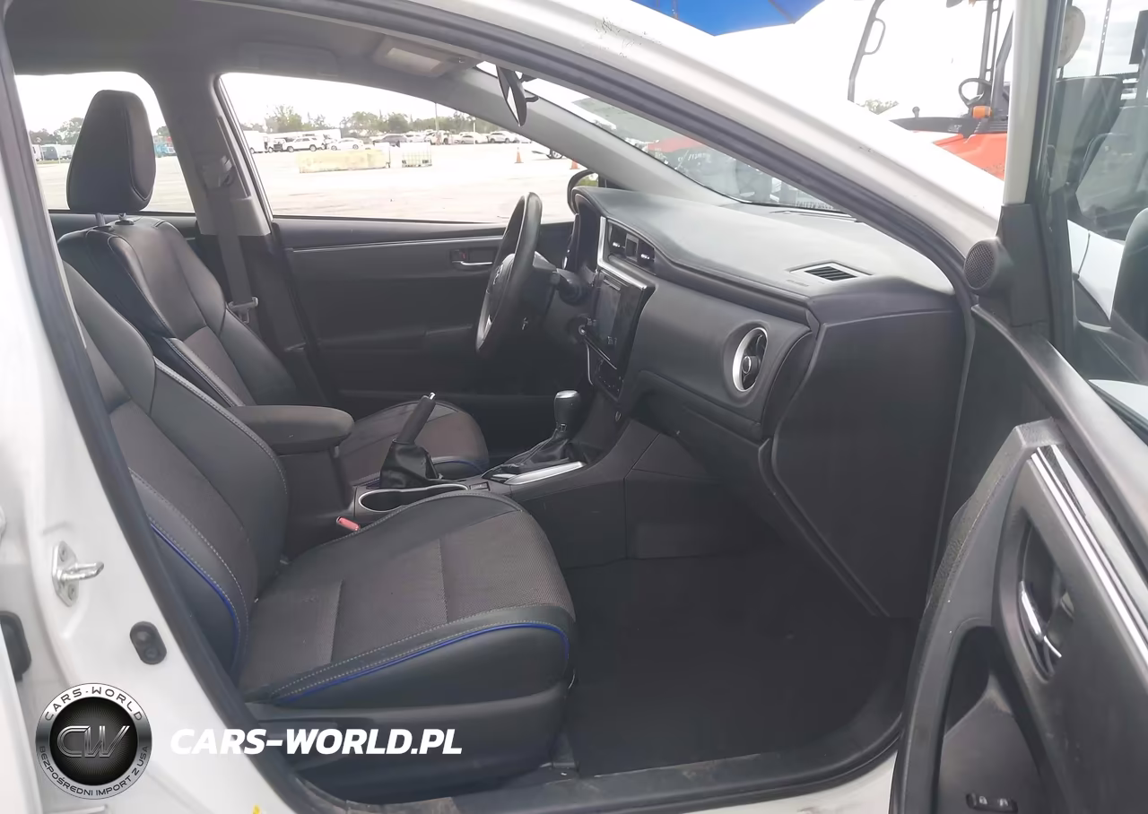2019 Toyota Corolla Le VIN:5YFBURHE3KP930937 - 5