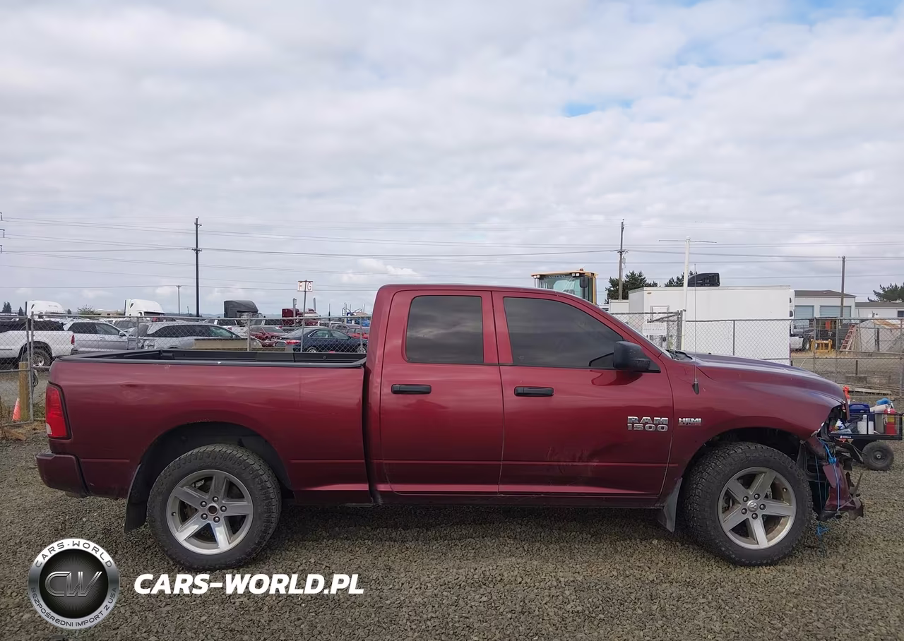 2017 Ram 1500 Express 4X4 6'4 Box VIN:1C6RR7FT4HS587947 - 13