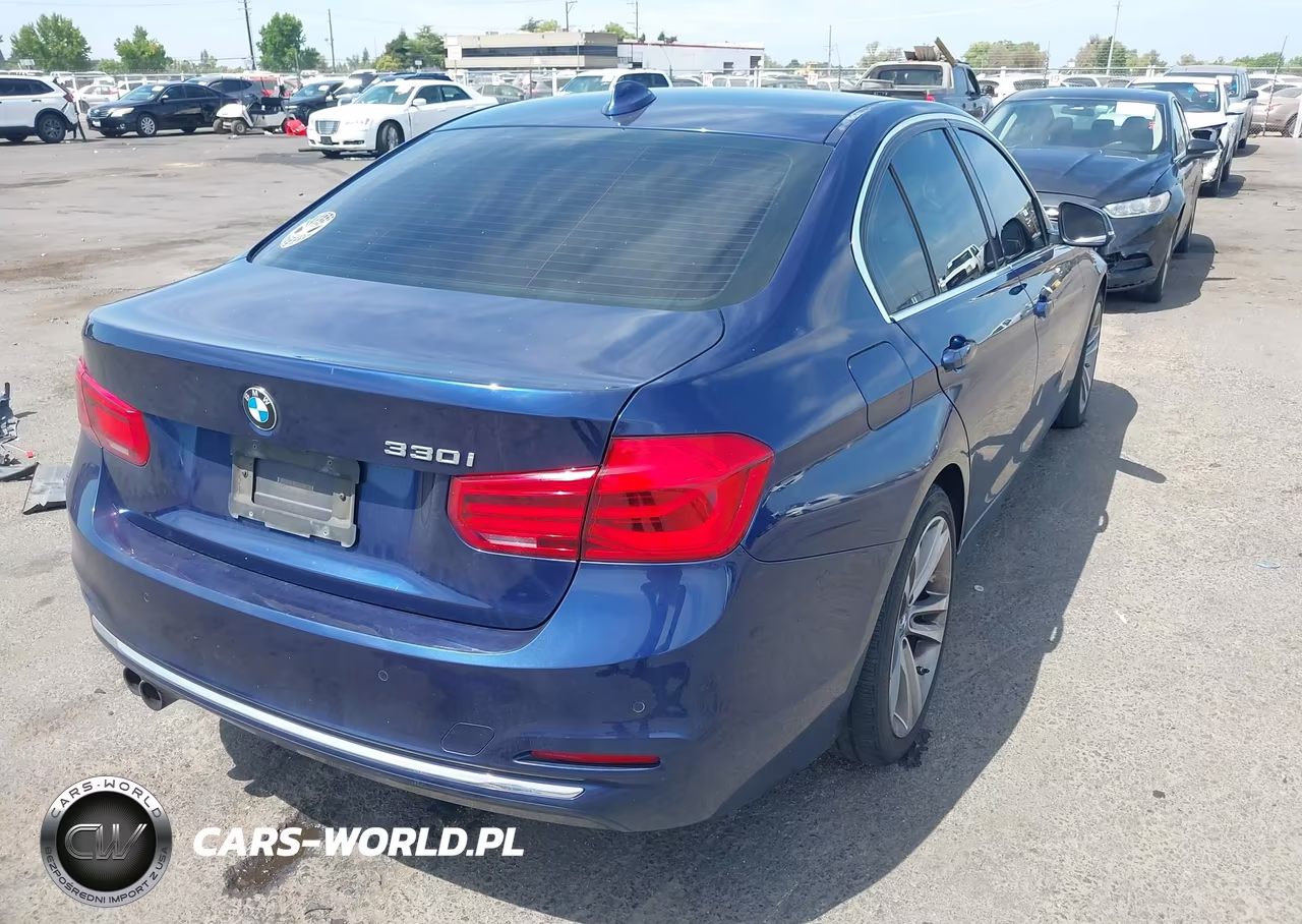 2017 BMW 3 Series 330I VIN:WBA8B9G36HNU52709 - 4