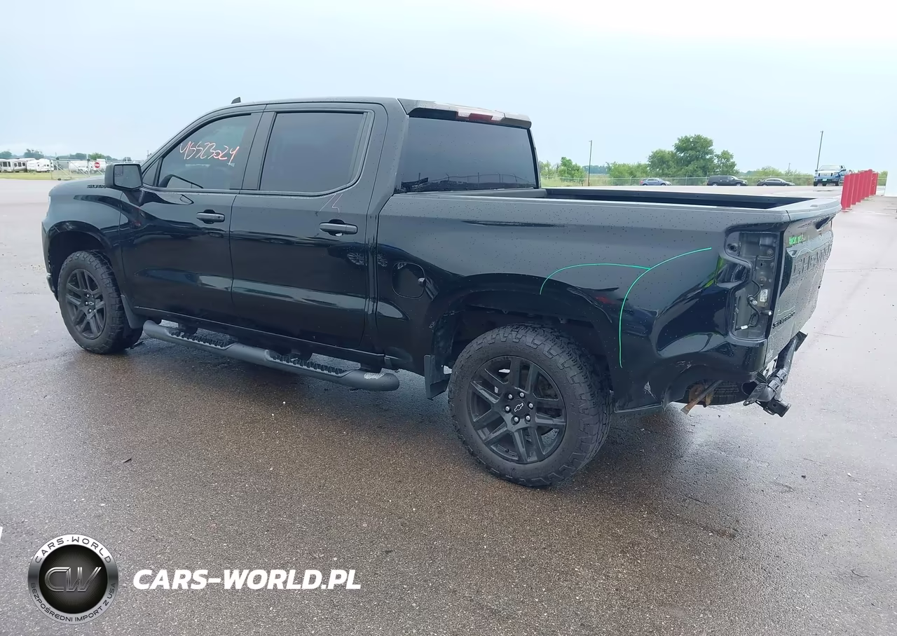 2021 Chevrolet Silverado 1500 4Wd Short Bed Custom VIN:1GCPYBEK6MZ234853 - 3