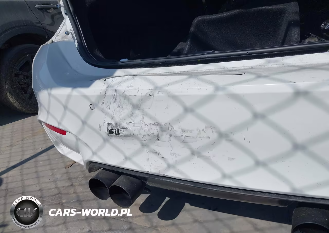 2015 BMW M4 VIN:WBS3R9C59FK332443 - 6
