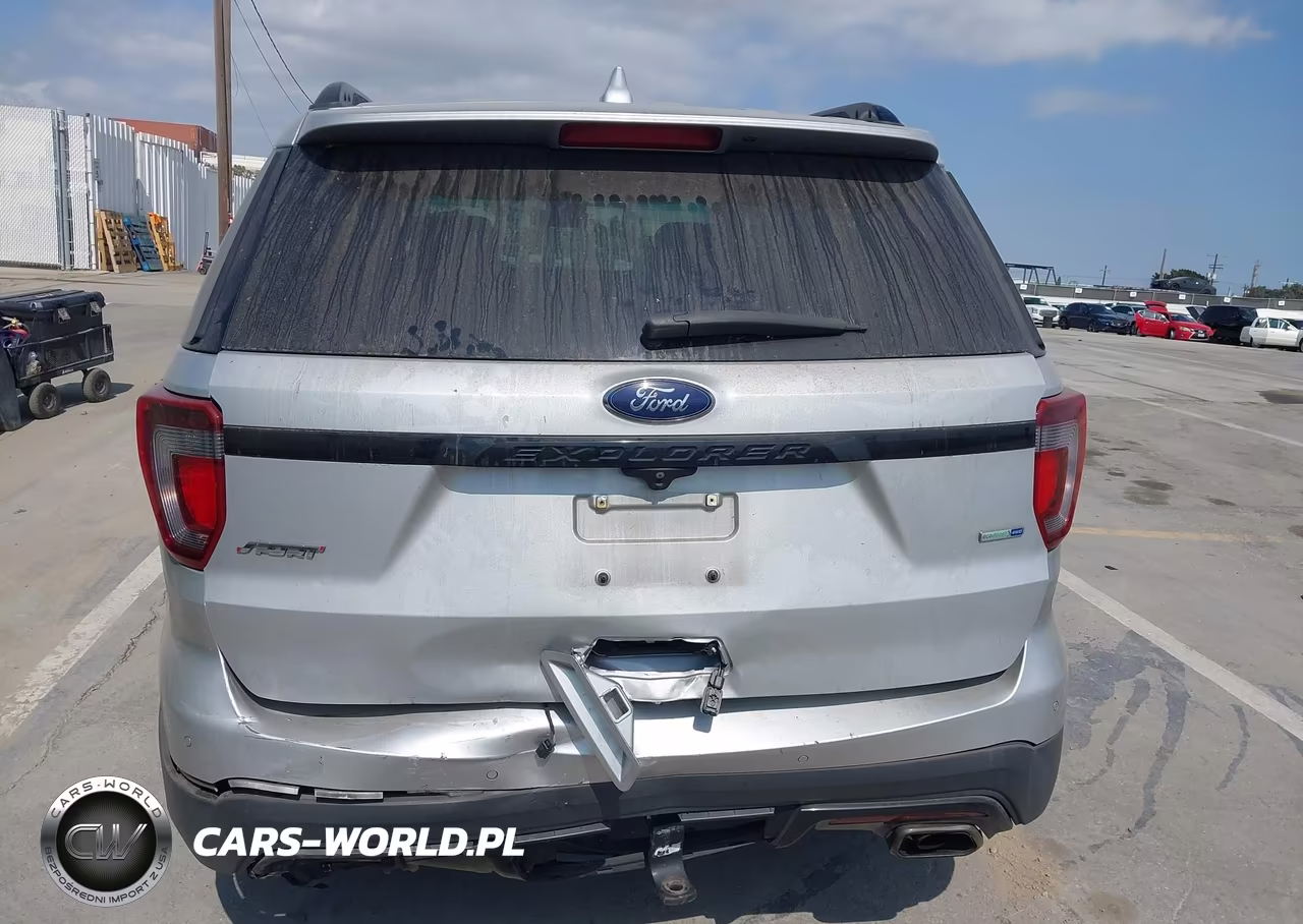 2017 Ford Explorer Sport VIN:1FM5K8GT7HGA60760 - 6