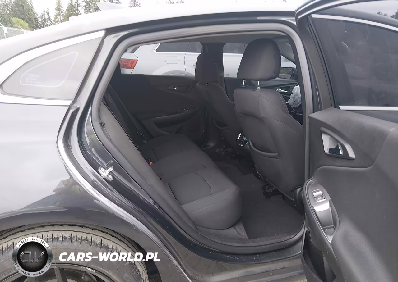 2018 Chevrolet Malibu Lt VIN:1G1ZD5ST7JF183517 - 8