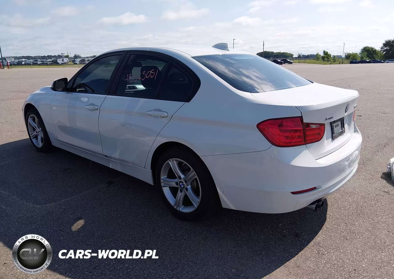 2013 BMW 328I xDrive VIN:WBA3B5C57DF598325 - 3