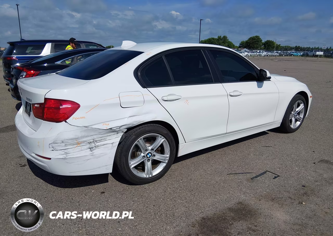 2013 BMW 328I xDrive VIN:WBA3B5C57DF598325 - 4