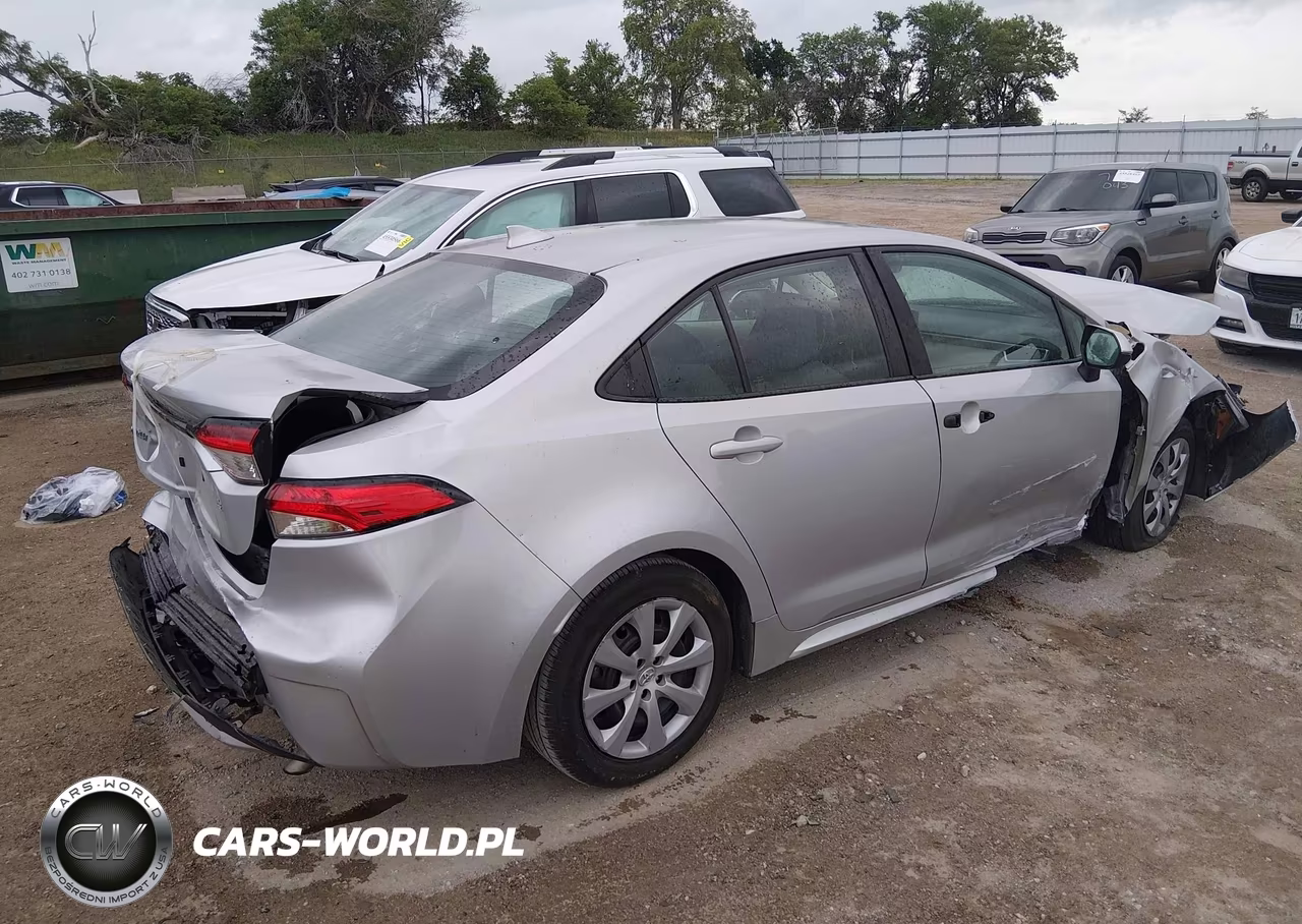 2022 Toyota Corolla Le VIN:5YFEPMAE1NP298056 - 4