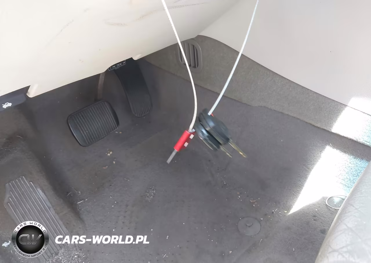 2011 Ford Taurus Sel VIN:1FAHP2EW8BG100368 - 11