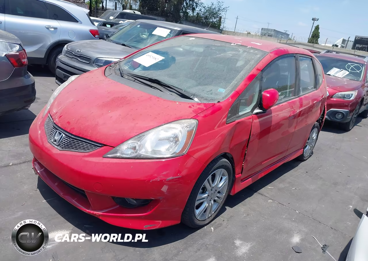 2010 Honda Fit Sport VIN:JHMGE8H42AC040391 - 2