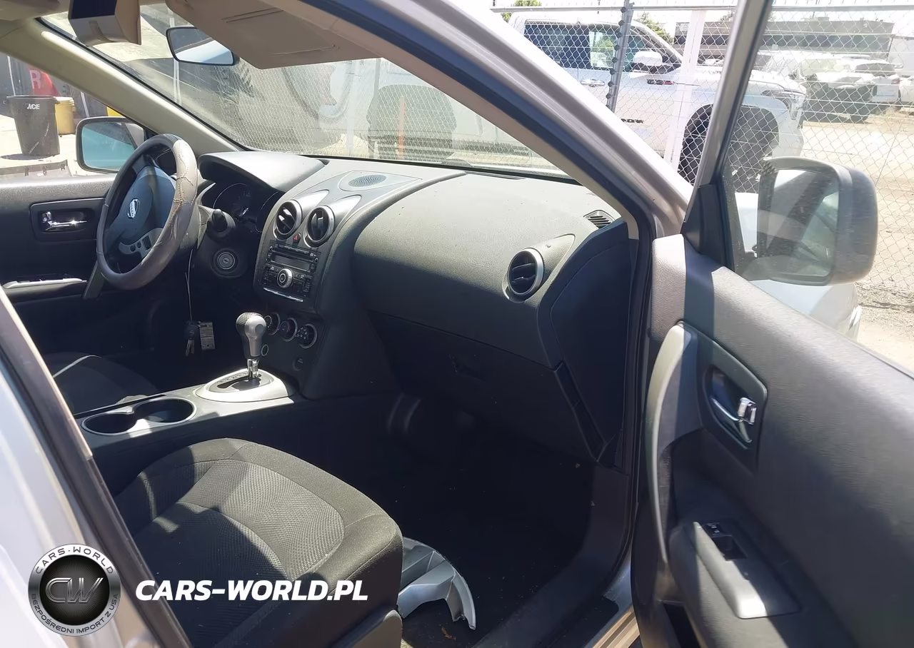 2011 Nissan Rogue S VIN:JN8AS5MV5BW682010 - 5