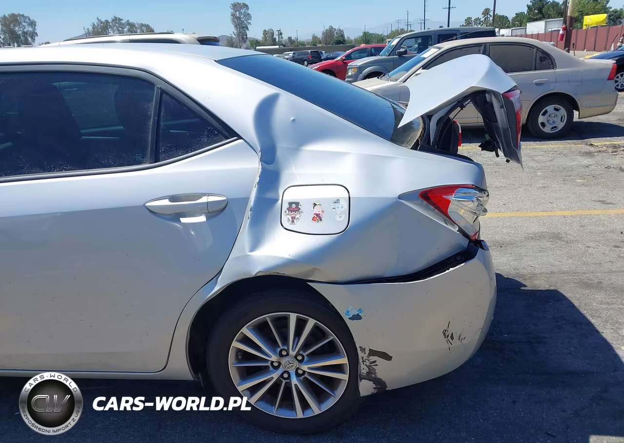 2014 Toyota Corolla Le Plus VIN:5YFBURHE8EP155491 - 12