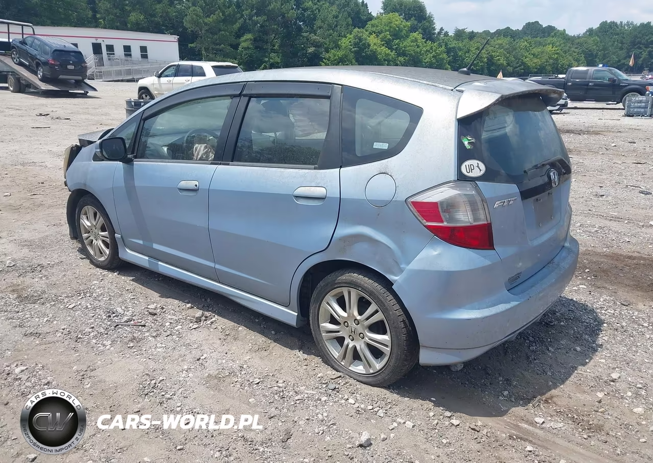 2009 Honda Fit Sport VIN:JHMGE87649S007560 - 3