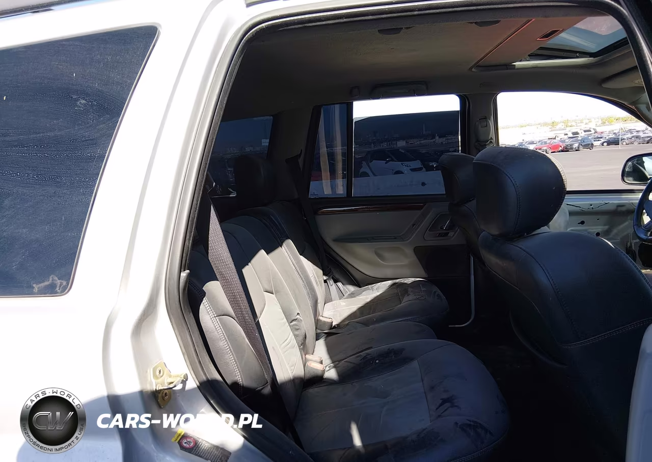2004 Jeep Grand Cherokee Overland VIN:1J8GW68J14C251281 - 8