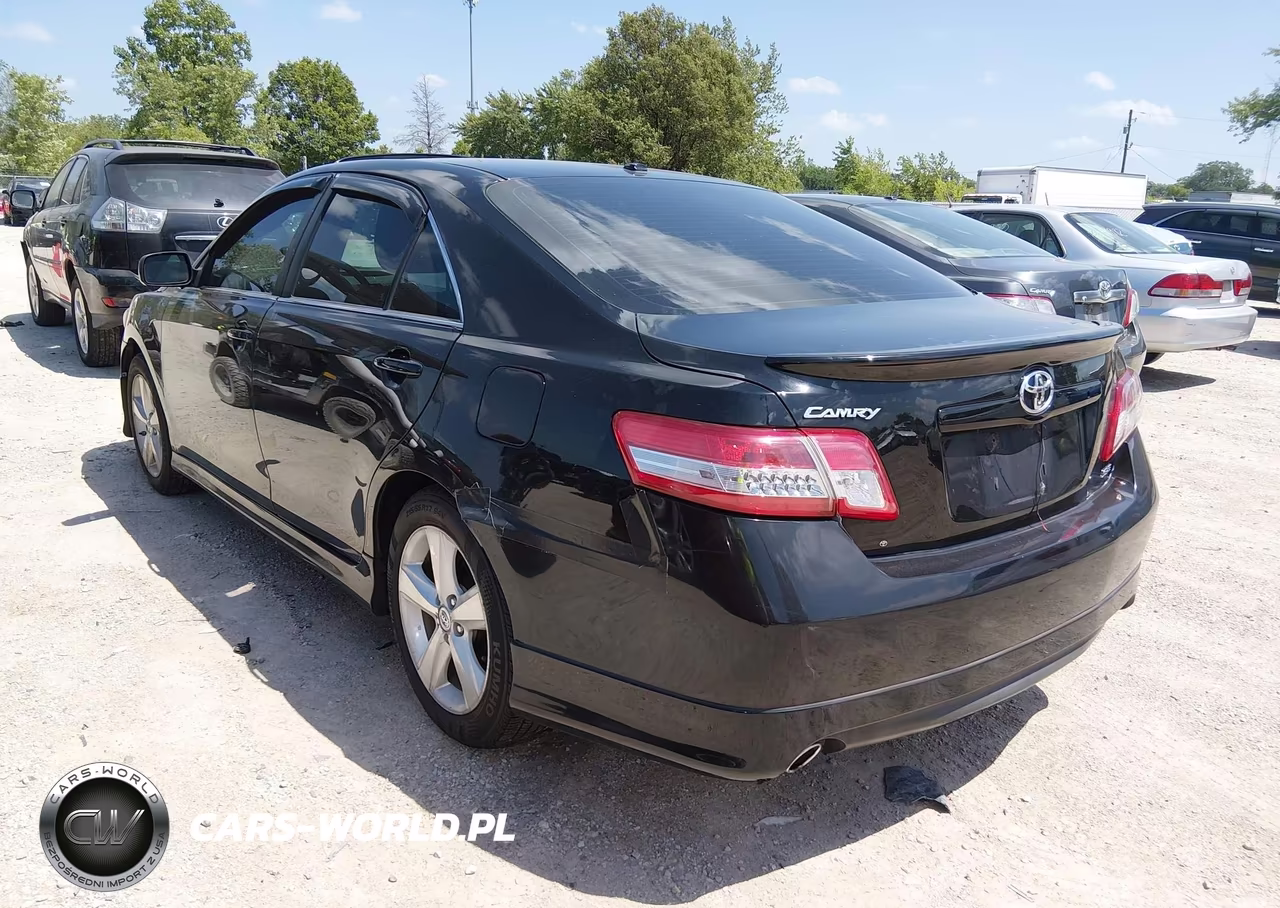 2010 Toyota Camry Se V6 VIN:4T1BK3EK9AU100702 - 3