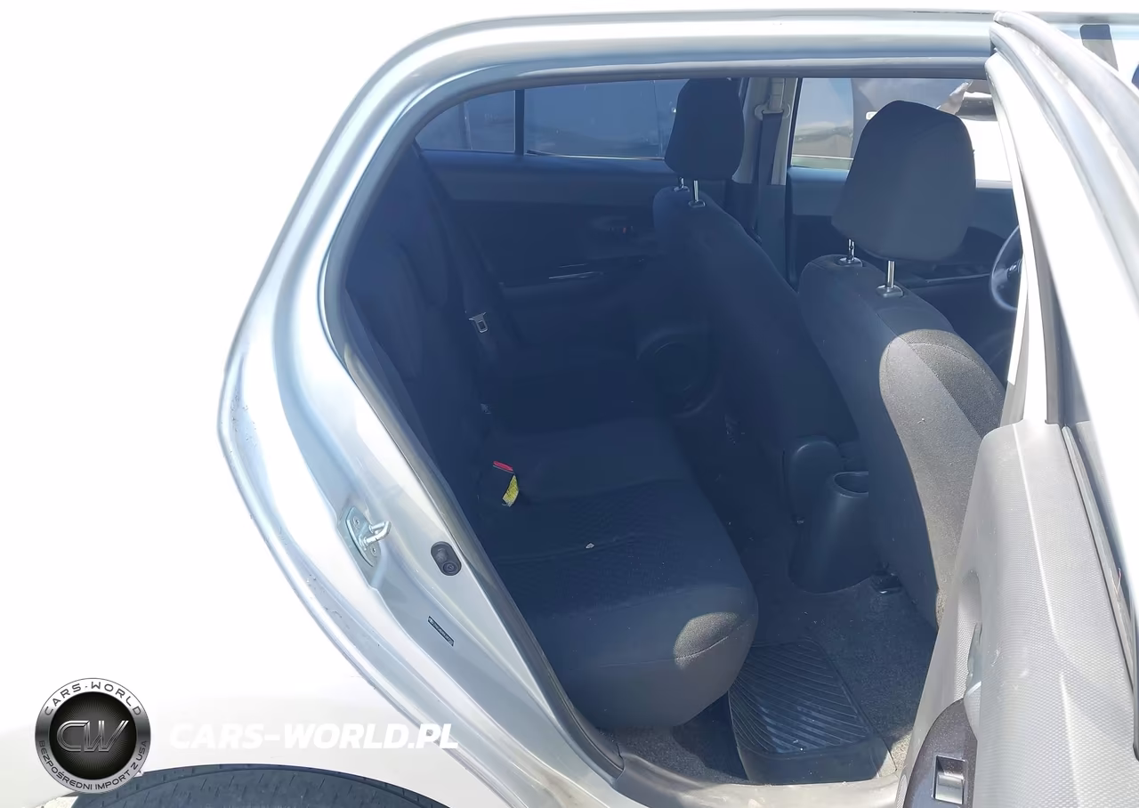 2010 Scion Xd VIN:JTKKU4B48AJ057331 - 8