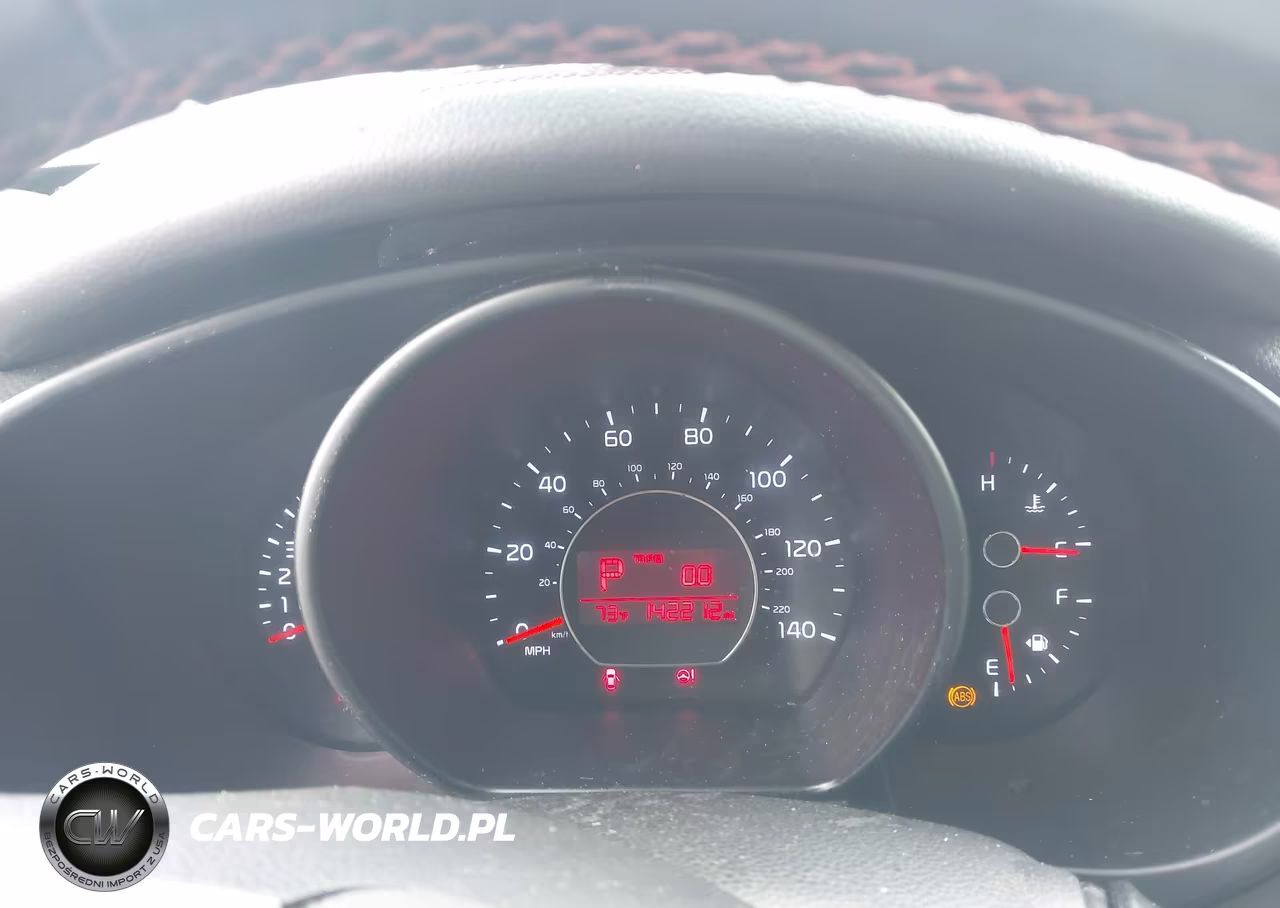 2015 Kia Soul + VIN:KNDJP3A50F7156700 - 7