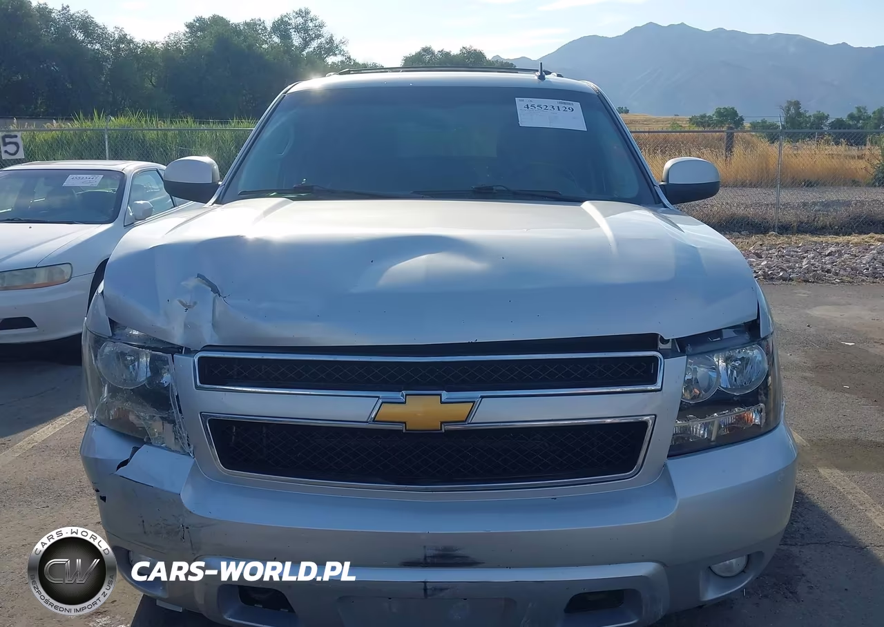 2012 Chevrolet Tahoe Lt VIN:1GNSKBE00CR124817 - 12