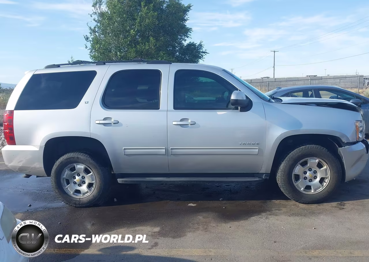 2012 Chevrolet Tahoe Lt VIN:1GNSKBE00CR124817 - 13