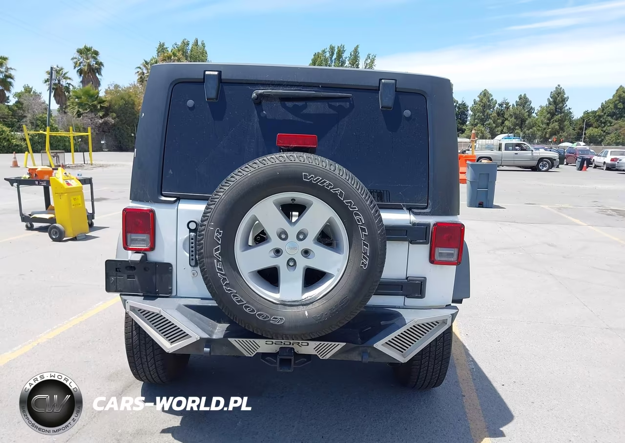 2018 Jeep Wrangler Jk Unlimited Sport S 4X4 VIN:1C4BJWDG7JL882400 - 17
