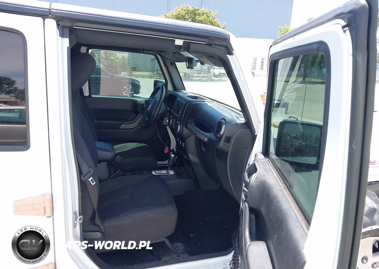 2018 Jeep Wrangler Jk Unlimited Sport S 4X4 VIN:1C4BJWDG7JL882400 - 5