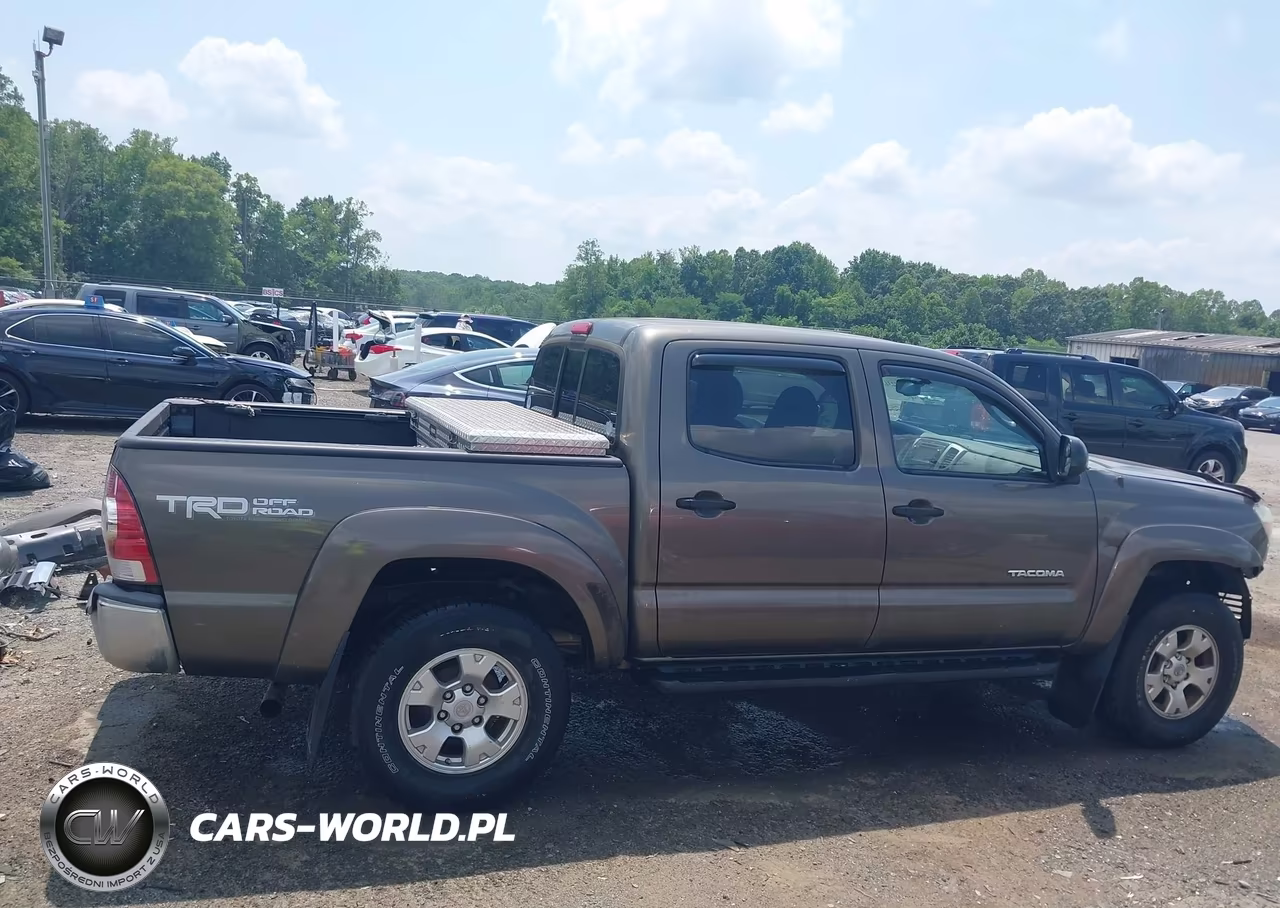 2013 Toyota Tacoma Base V6 VIN:3TMLU4EN1DM127100 - 14