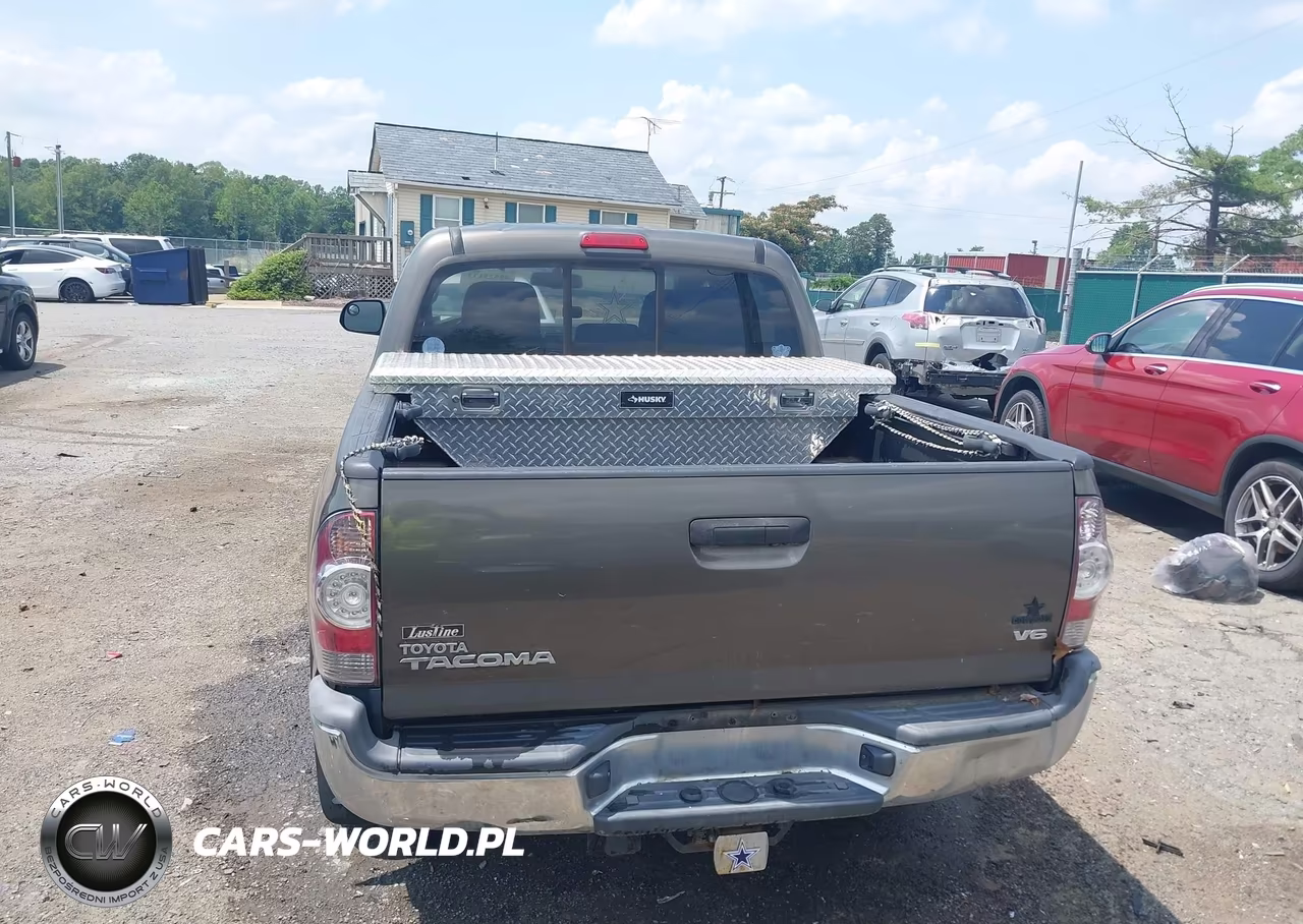 2013 Toyota Tacoma Base V6 VIN:3TMLU4EN1DM127100 - 17
